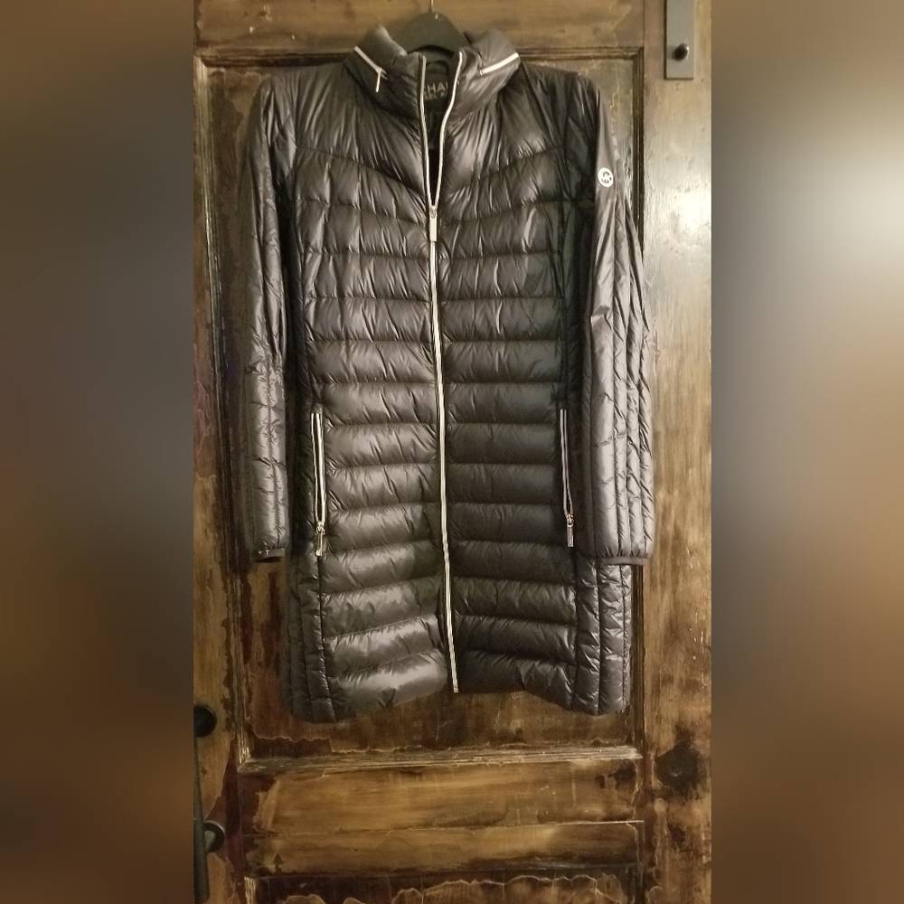 Michael Kors black puffer long coat jacket